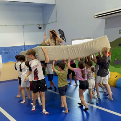 Campamento de Semana Santa: Escuela de Superhéroe