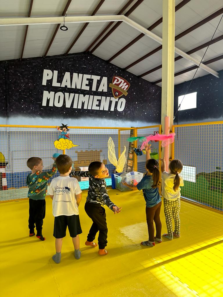 campamento de semana santa en escuela de super héroes